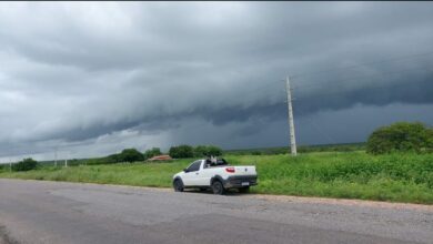 Inmet coloca Grossos, Areia Branca, Tibau e mais 26 municípios do RN em perigo para chuvas intensas