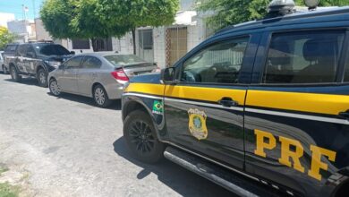 Polícia Civil e PRF apreendem veículo com suspeita de clonagem em Areia Branca