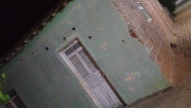 Casa é alvo de tiros na zona rural de Grossos