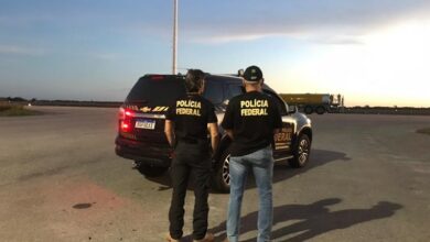 Polícia Federal prende dois foragidos da Justiça no aeroporto de Natal