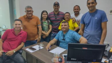 Vereadores de Tibau debatem projetos em reunião na Câmara Municipal