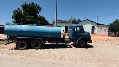 Grossos: Moradores do 'Carro Quebrado' sofrem com a falta de água