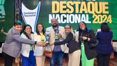Projeto Câmara Mirim de Grossos recebe troféu de destaque nacional em Brasília