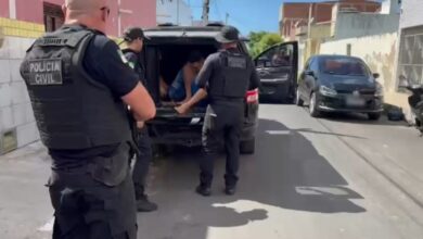 Polícia Civil captura foragido da justiça e apreende drogas em Areia Branca