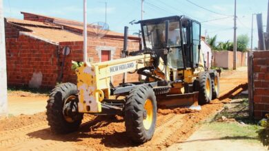 Prefeitura de Grossos inicia obra de pavimentação no bairro Castanhas