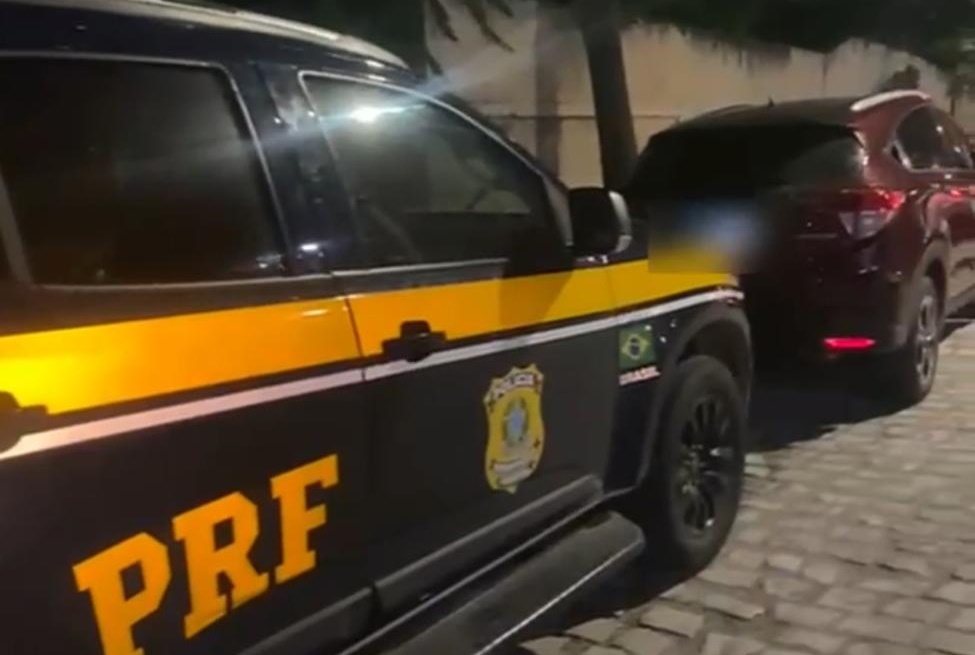 PRF prende homem por receptação e recupera veículo roubado na BR-110 em Mossoró