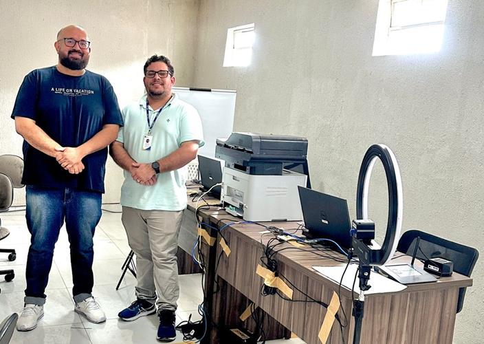 Câmara de Grossos recebe equipamentos do TRE e prepara grande ação itinerante nos dias 28 e 29 de maio