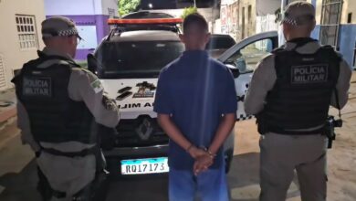 Polícia apreende arma de fogo após abordagem no centro de Areia Branca