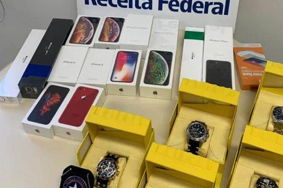 Leilão da Receita terá Xbox por R$ 400 e iPhone por R$ 410; veja data e como participar